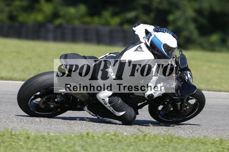 /Archiv-2024/56 10.08.2024 Plüss Moto Sport ADR/Einsteiger/45